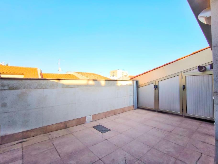 Moderno Apartamento Duplex En Terrassa Centro エクステリア 写真